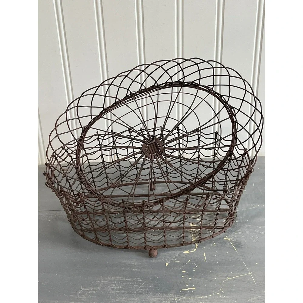 Vintage Style Rustic Brown Metal Wire Nesting Basket Set of 2 Farmhouse Decor